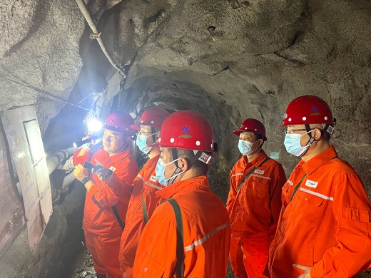 1760085133578286.jpg 2025101002.jpg